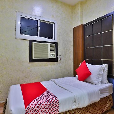 Oyo 396 Alam Al Sala Al Kobra Towers Hotel Джеда Екстериор снимка